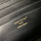 WALLET ON CHAIN BLOOM 20 IN BLACK CALFSKIN