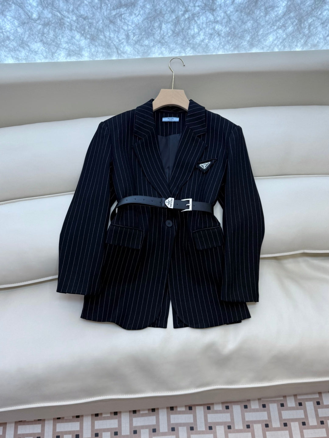 PRADA 25S BLAZER 552