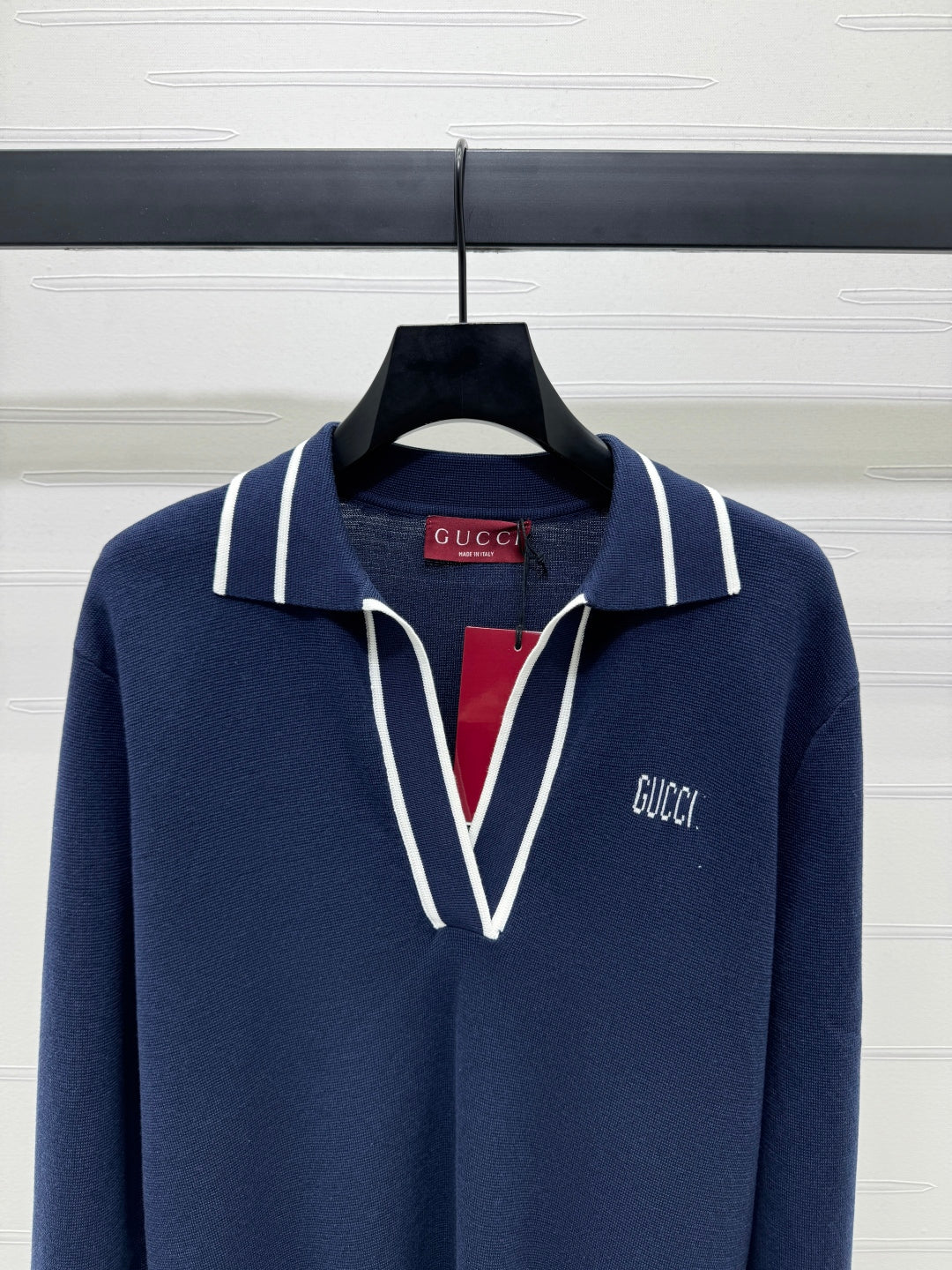 GUCCI V-NECK LONG-SLEEVE KNIT SWEATER 274823