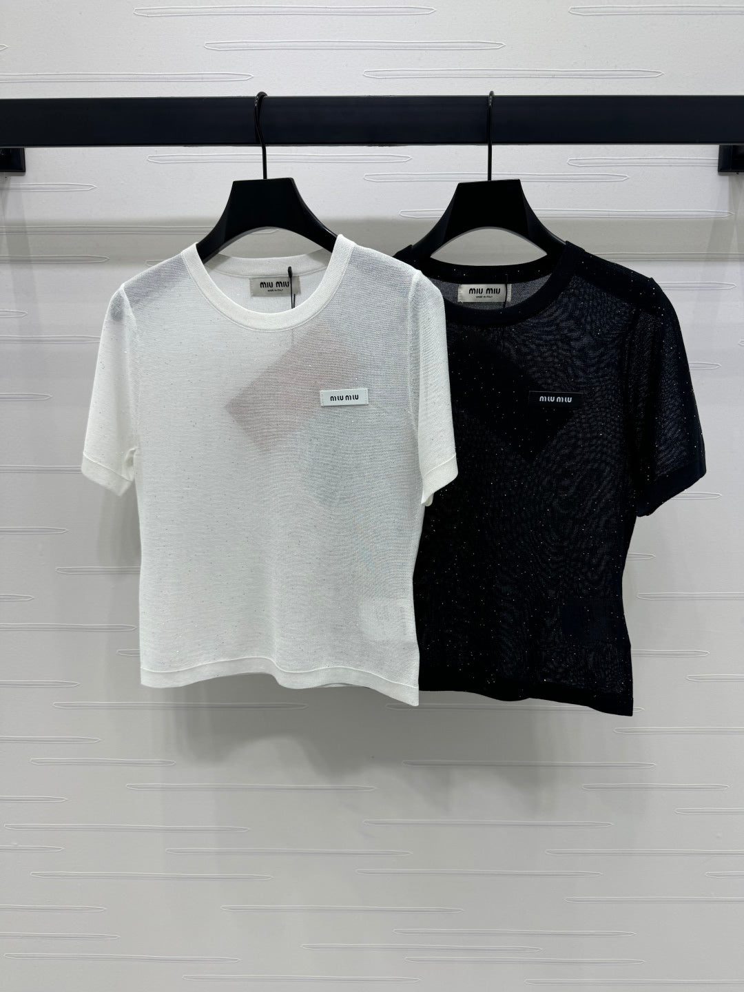 MIUMIU SHORT-SLEEVE T-SHIRT 269472