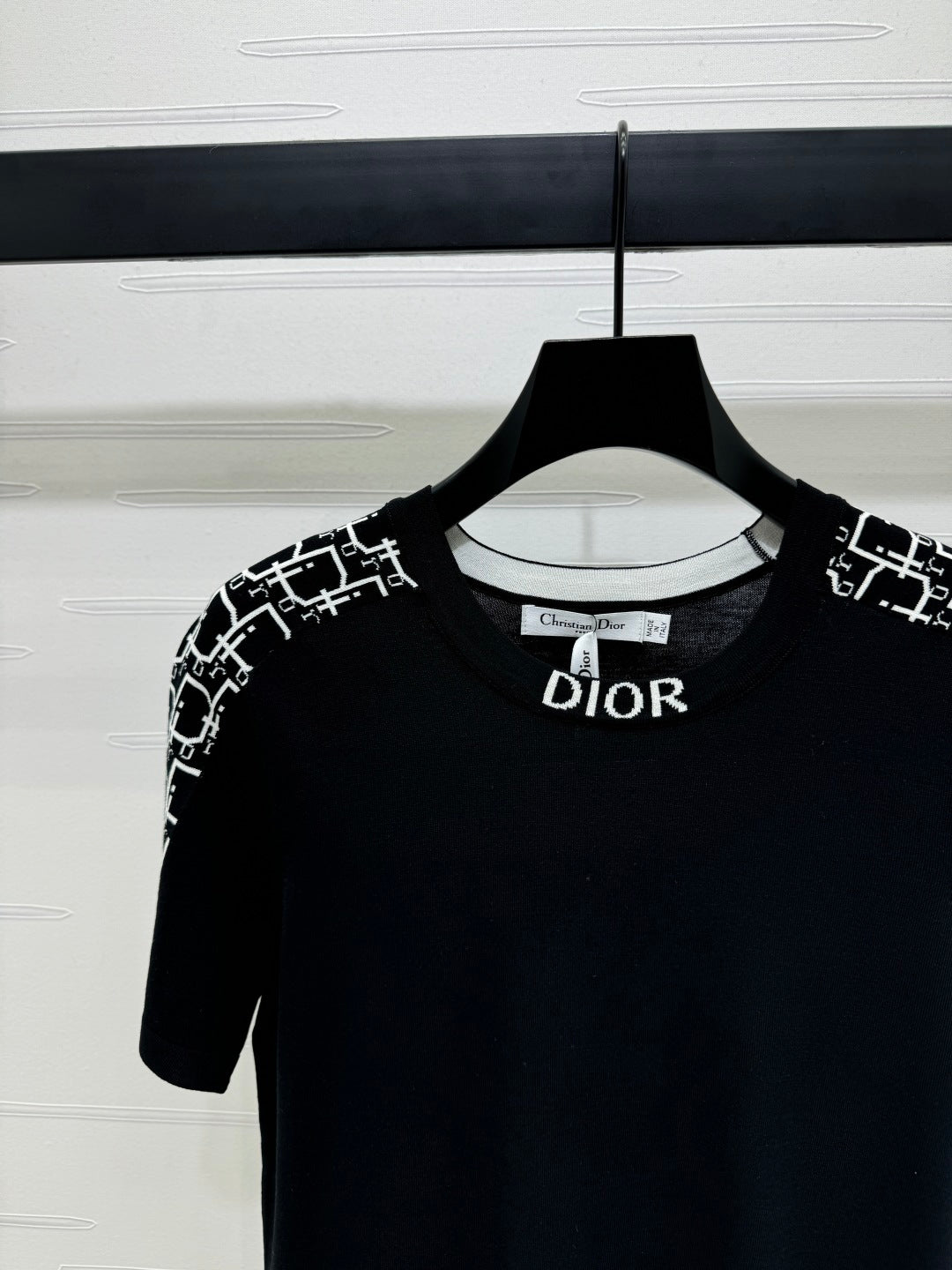 DIOR SHORT-SLEEVE JACQUARD KNIT TOP 274855