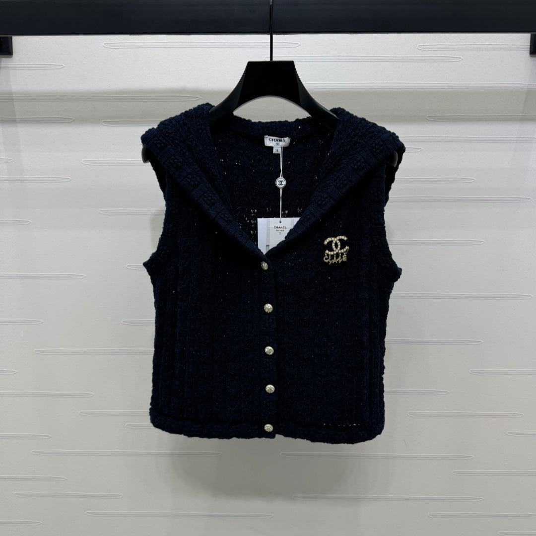 CHANEL 25S CROCHET SLEEVELESS VEST 264179