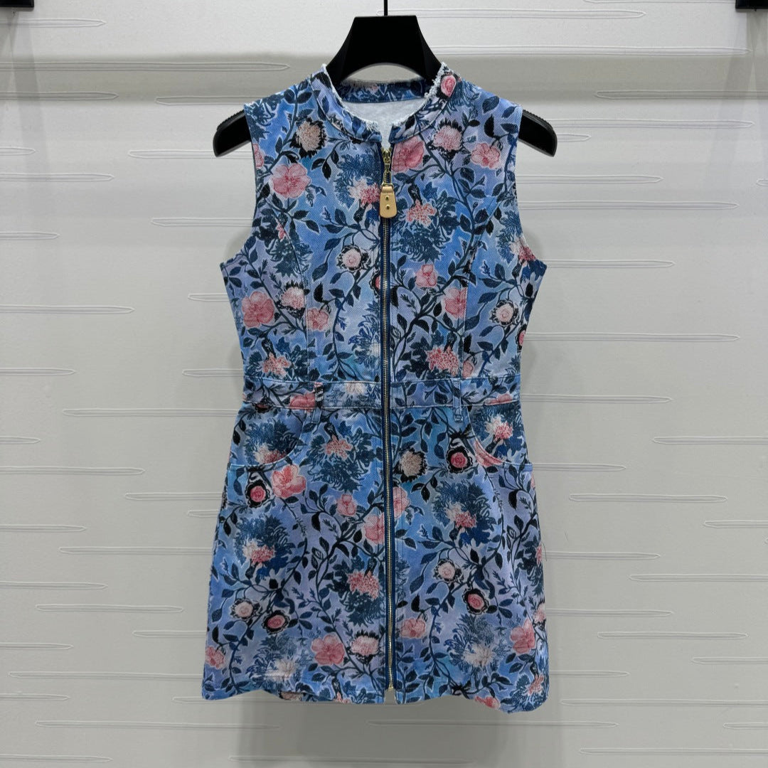 LV 25S ROUND NECK SLEEVELESS DRESS 264202