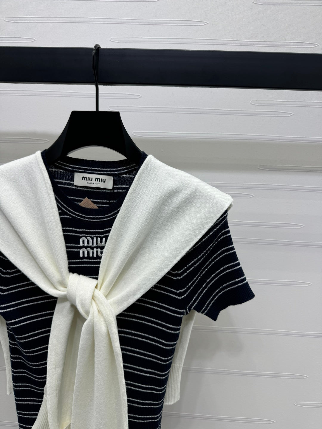 MIU 25S SHORT SLEEVE STRIPED KNITTED CAPE 264138