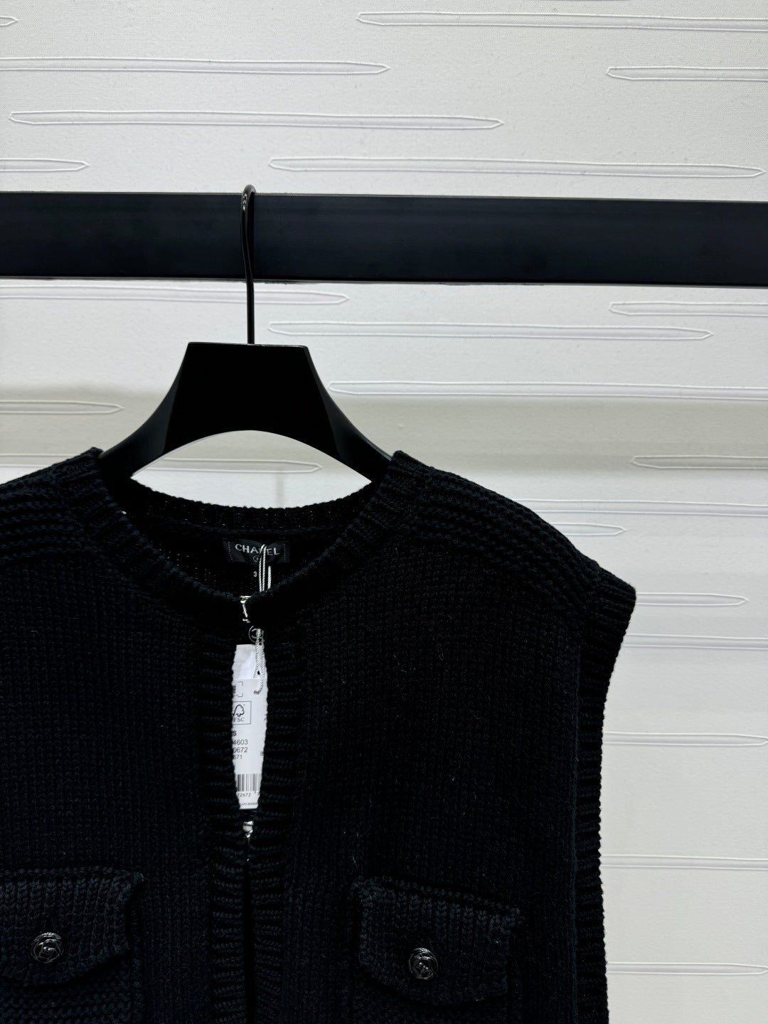 CHANEL CROPPED KNIT SWEATER 269386