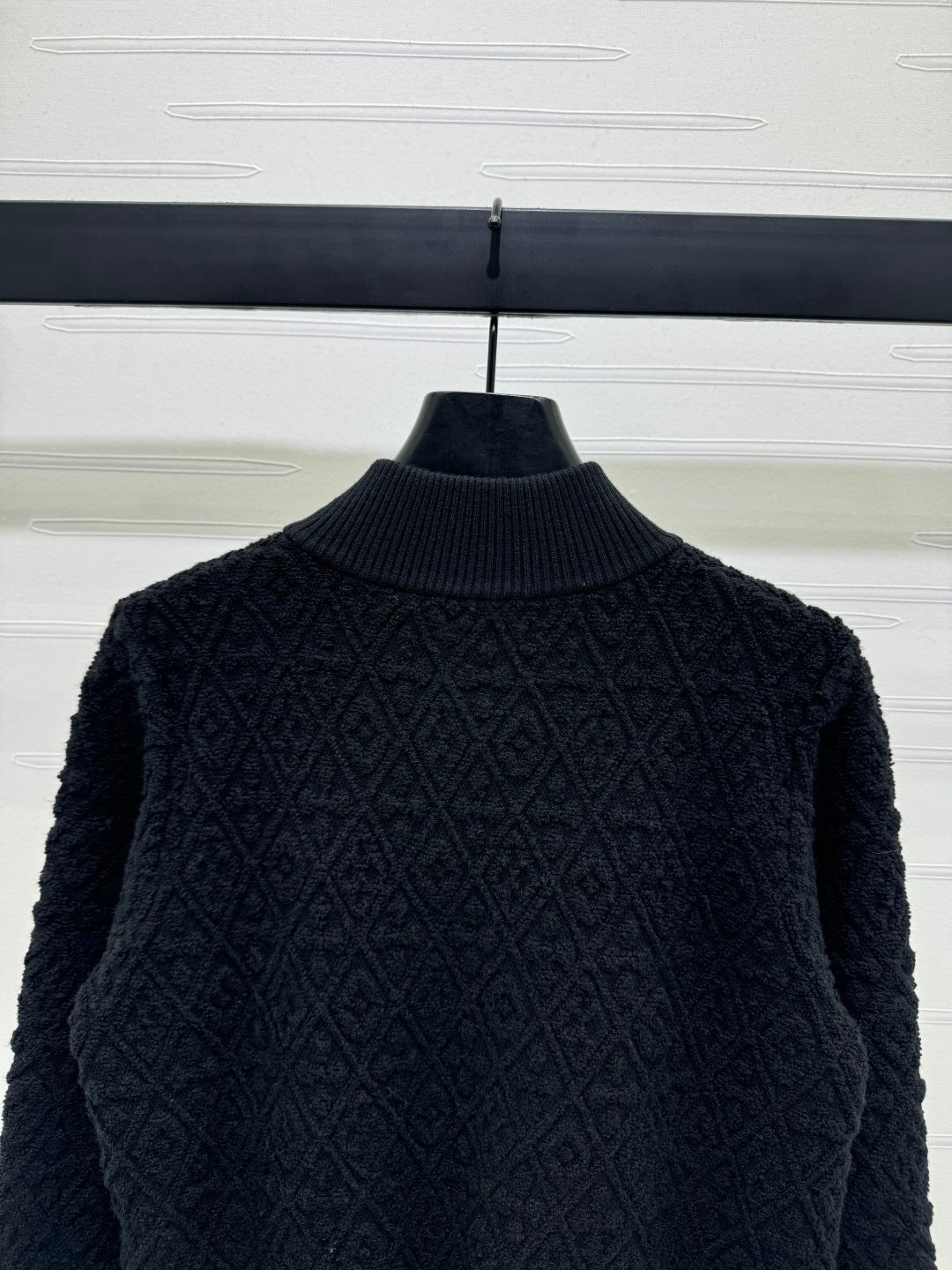 LV ZIP-UP LONG-SLEEVE KNIT CARDIGAN 274961