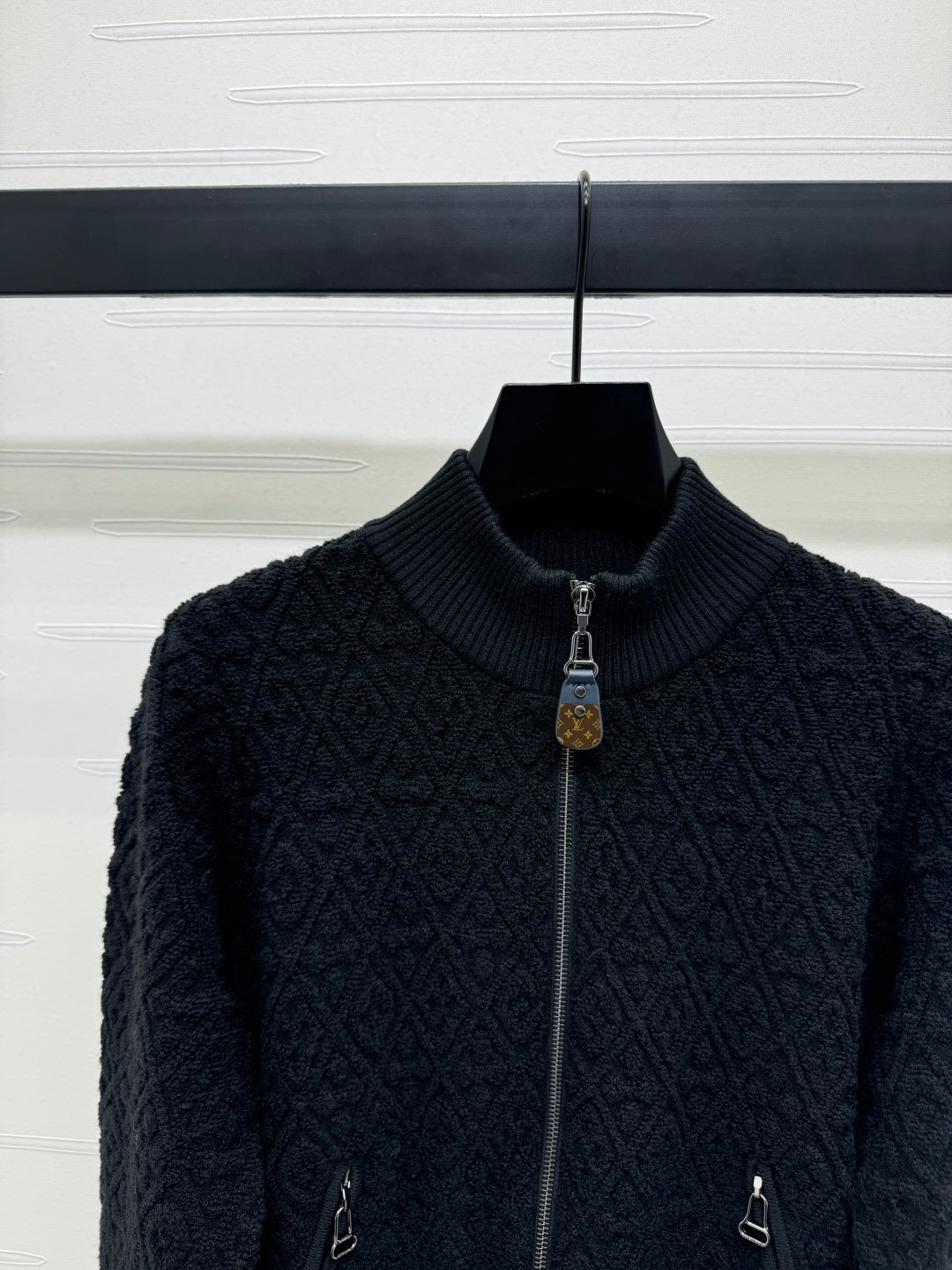 LV ZIP-UP LONG-SLEEVE KNIT CARDIGAN 274961