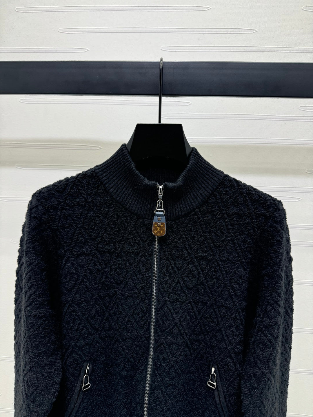 LV ZIP-UP LONG-SLEEVE KNIT CARDIGAN 274961