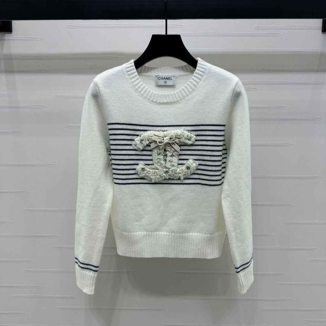 CHANEL CREW NECK LONG-SLEEVE KNIT SWEATER 274953