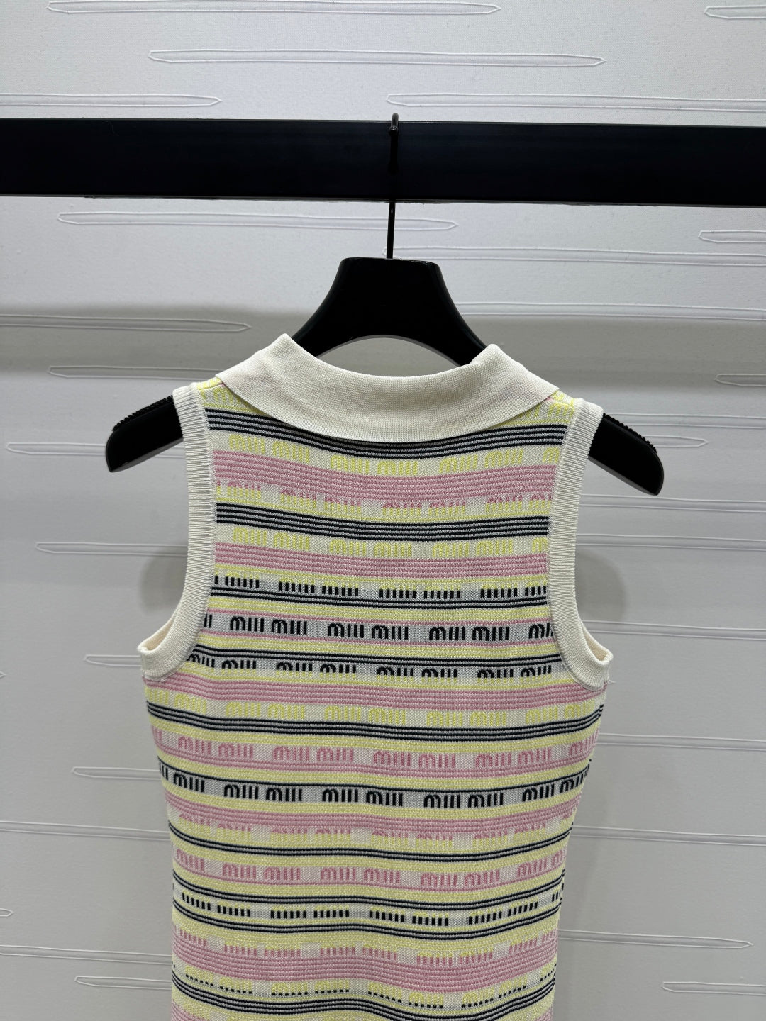 MIUMIU SLEEVELESS DRESS WITH COLLAR 274940