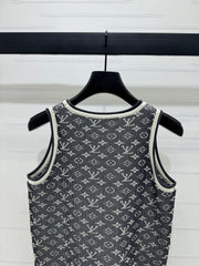 LV ROUND-NECK KNITTED SLEEVELESS VEST 274936
