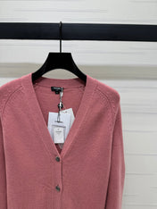 CHANEL HEAVY KNIT CARDIGAN WITH EMBELLISHED FLORAL DETAILS 274876