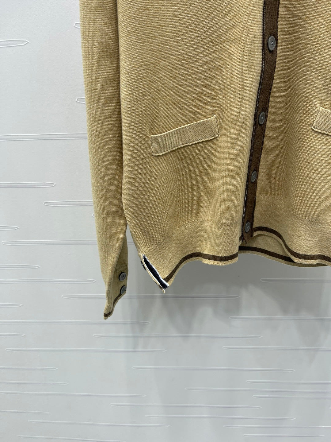 THOM 26S CARDIGAN STYLE 122