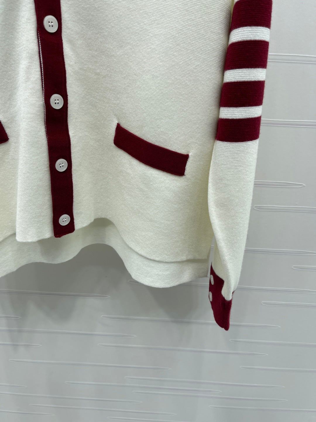 THOM 26S CARDIGAN STYLE 121