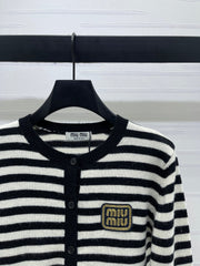 MIUMIU CARDIGAN STYLE 458