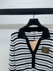 MIUMIU KNITTED SWEATER STYLE 453