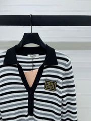 MIUMIU KNITTED SWEATER STYLE 453