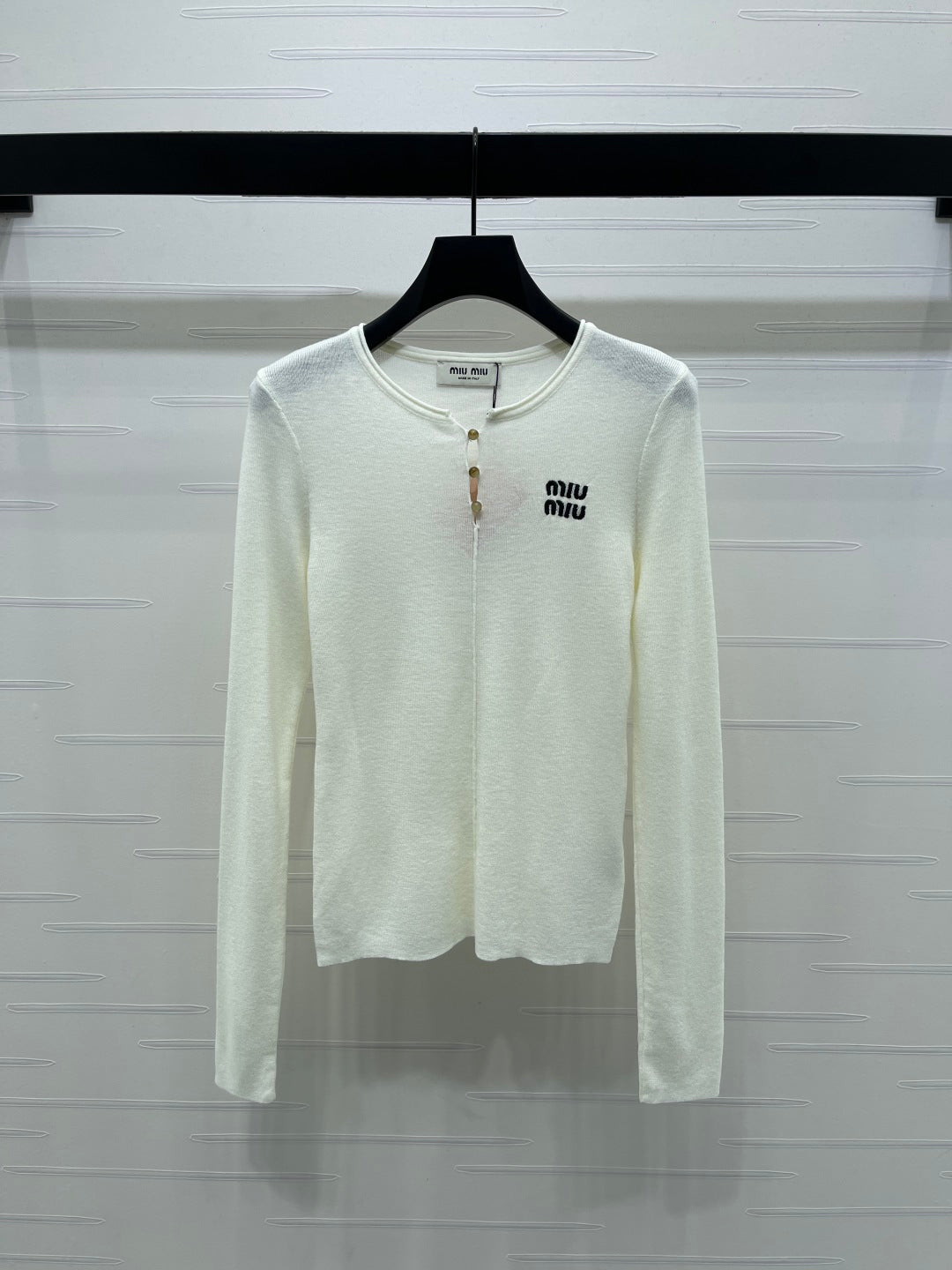 MIUMIU KNITTED LONG SLEEVE TOP STYLE 482