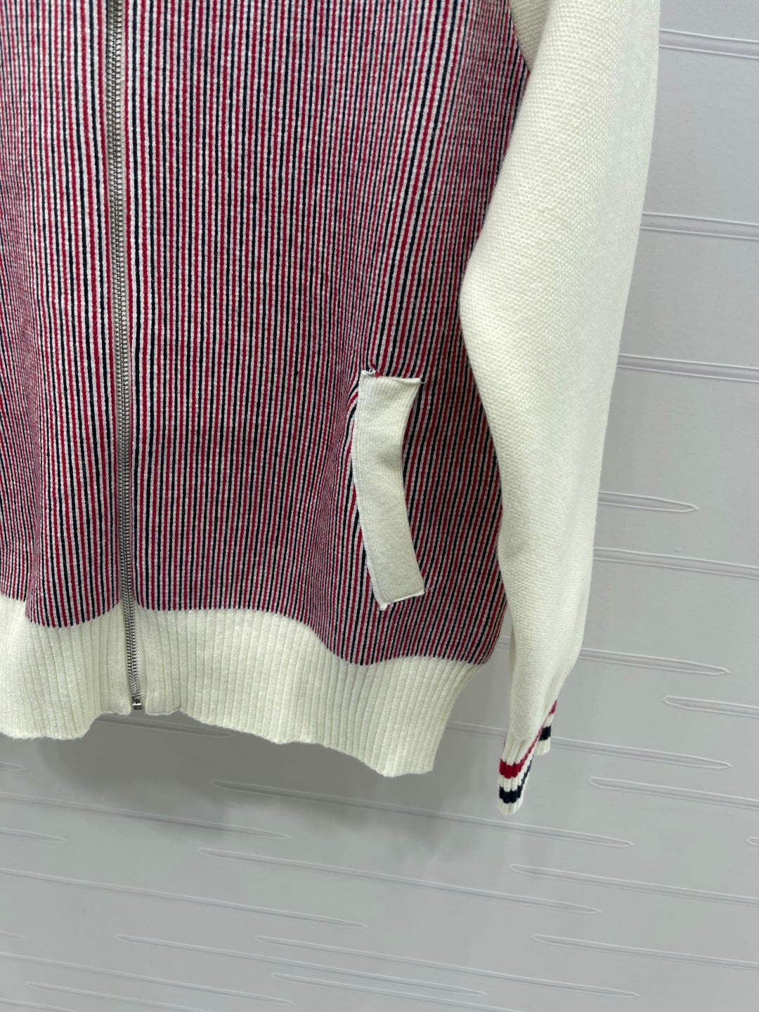 THOM 26S CARDIGAN STYLE 112