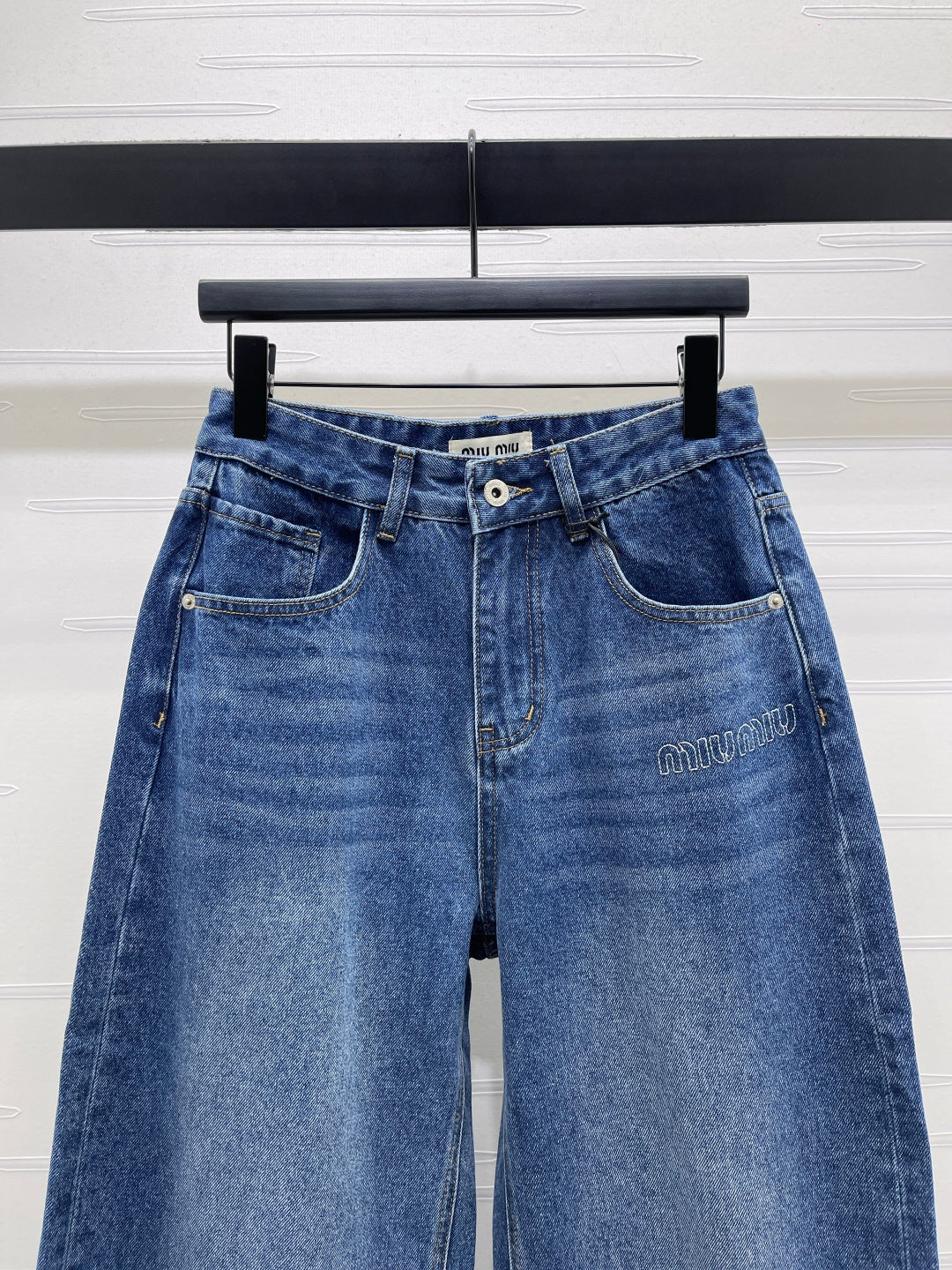 MIUMIU JEANS STYLE 814