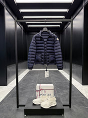 MONCLER 25S JACKET IN NAVY 022