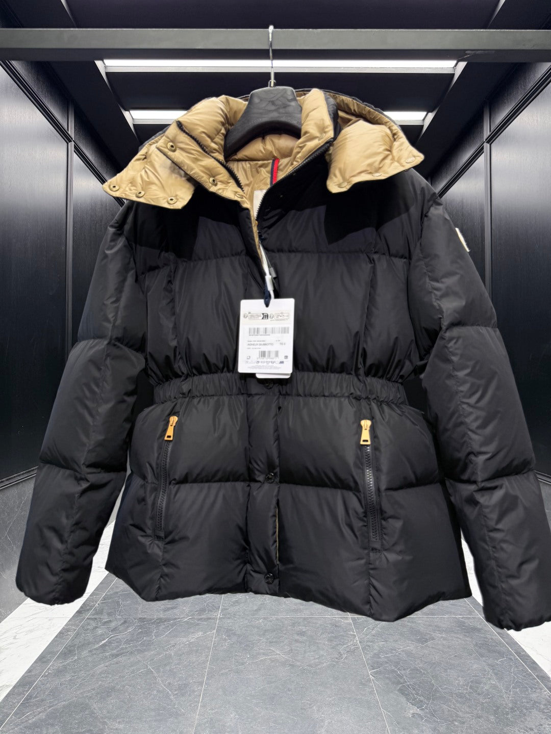 MONCLER 25S JACKET IN BLACK 017