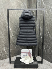MONCLER 25S LONG DOWN VEST 477