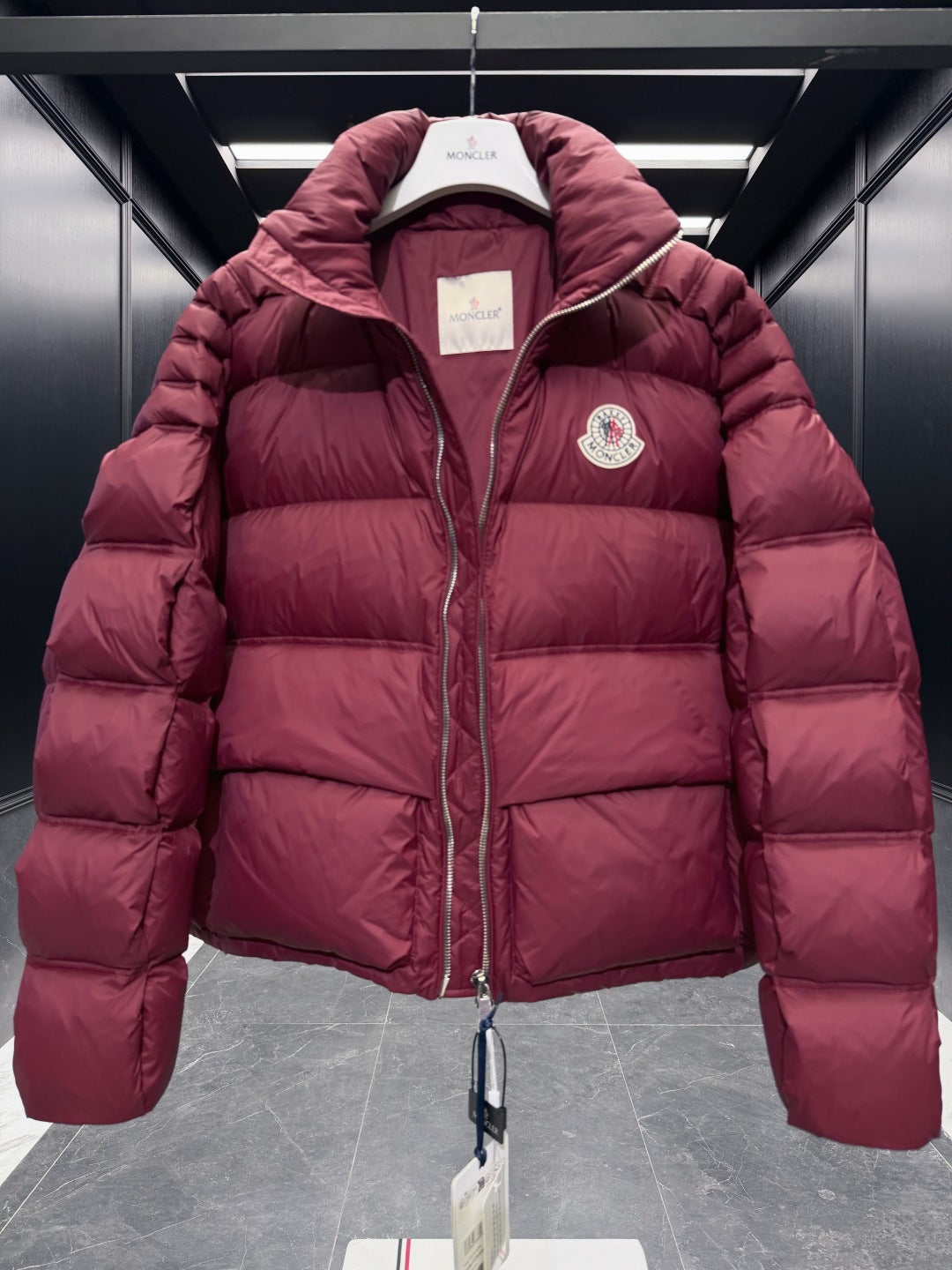MONCLER 25S PREMIUM DOWN JACKET 492