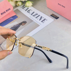 RUNWAY SQUARE SUNGLASSES 503005 IN METAL
