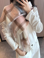 CHANEL 25S SCARF 180 IN CASHMERE 931360