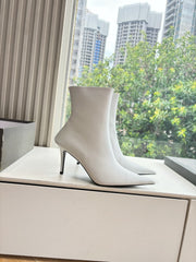 BALENCIAGA 25S ANKLE BOOTS WITH ZIPPER IN WHITE COW LEATHER