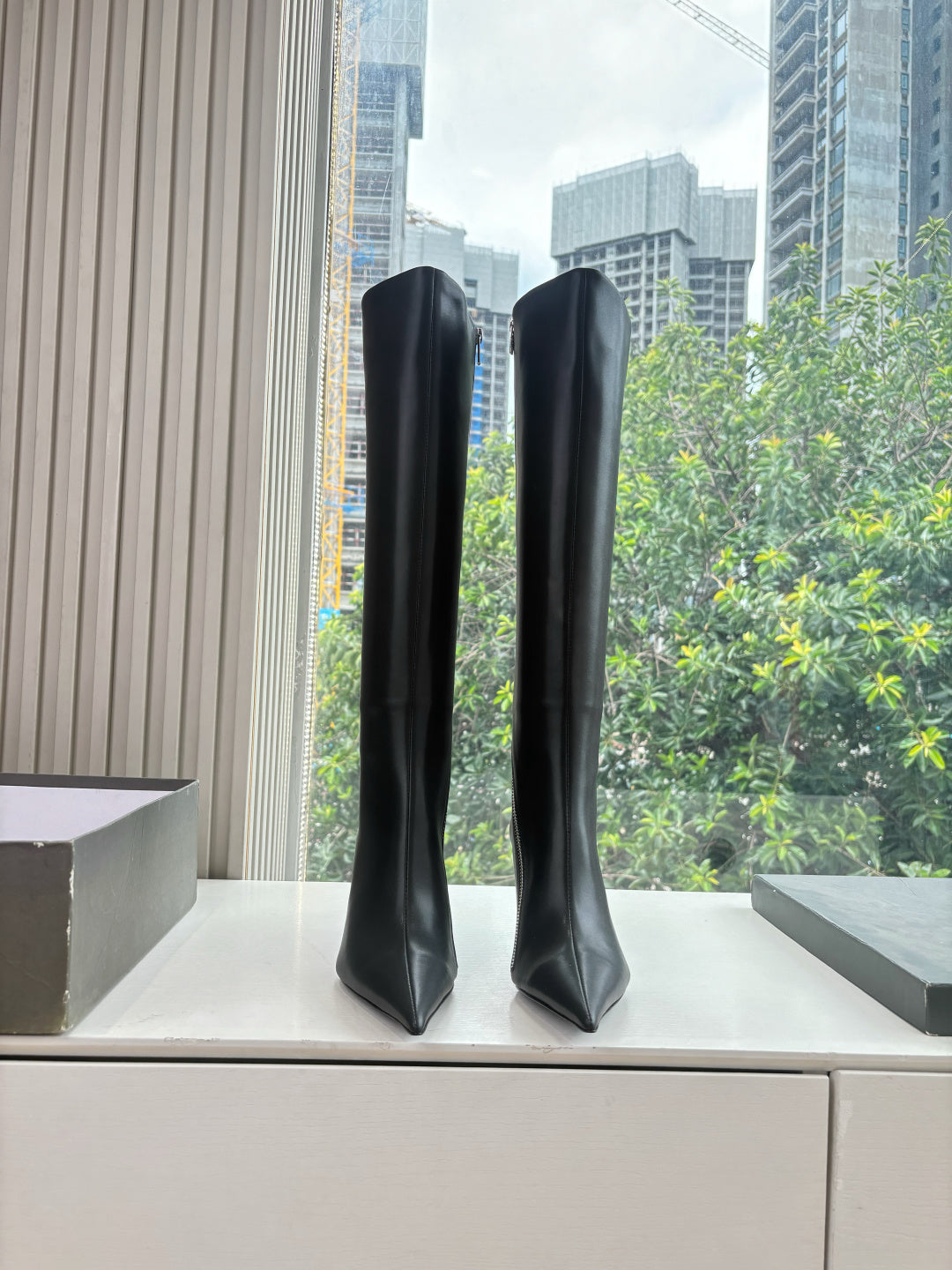 BALENCIAGA 25S HIGH BOOTS WITH ZIPPER IN BLACK COW LEATHER