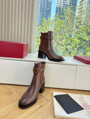 VALENTINO 25S SIGNATURE LOGO BOOTS 60 MM IN BROWN CALFSKIN WITH GOLD HARDWARE