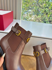 VALENTINO 25S SIGNATURE LOGO BOOTS 60 MM IN BROWN CALFSKIN WITH GOLD HARDWARE
