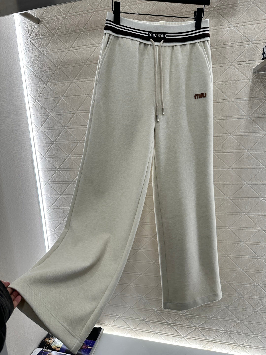 MIUMIU PANTS STYLE 767