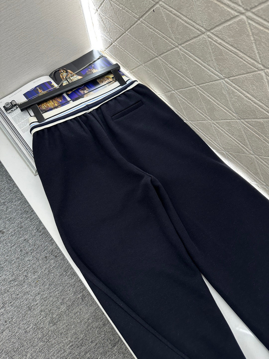 MIUMIU PANTS STYLE 768