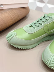 LOEWE 26S FLOW RUNNER SNEAKER IN OLIVE GREEN CALFSKIN AND SUEDE