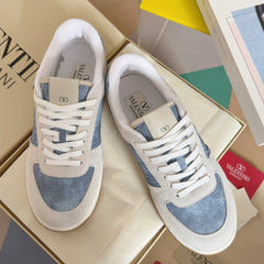 VALENTINO 25S GARAVANI FREEDOTS SNEAKERS IN BEIGE MIX BLUE SUEDE
