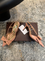 VLTN HIGH HEEL 25S 80 MM IN WARM CLAY PINK CALFSKIN WITH BOW