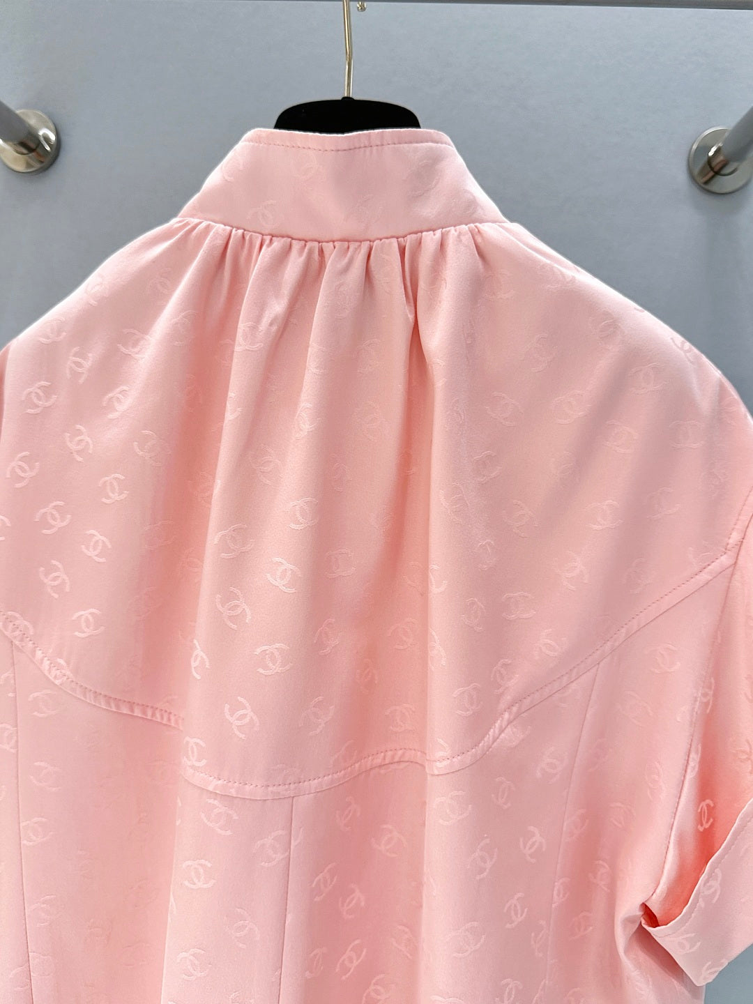 CHANEL 26S SHORT-SLEEVE JACKET 892