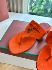 LP THONG SANDALS 25S IN ORANGE SUEDE