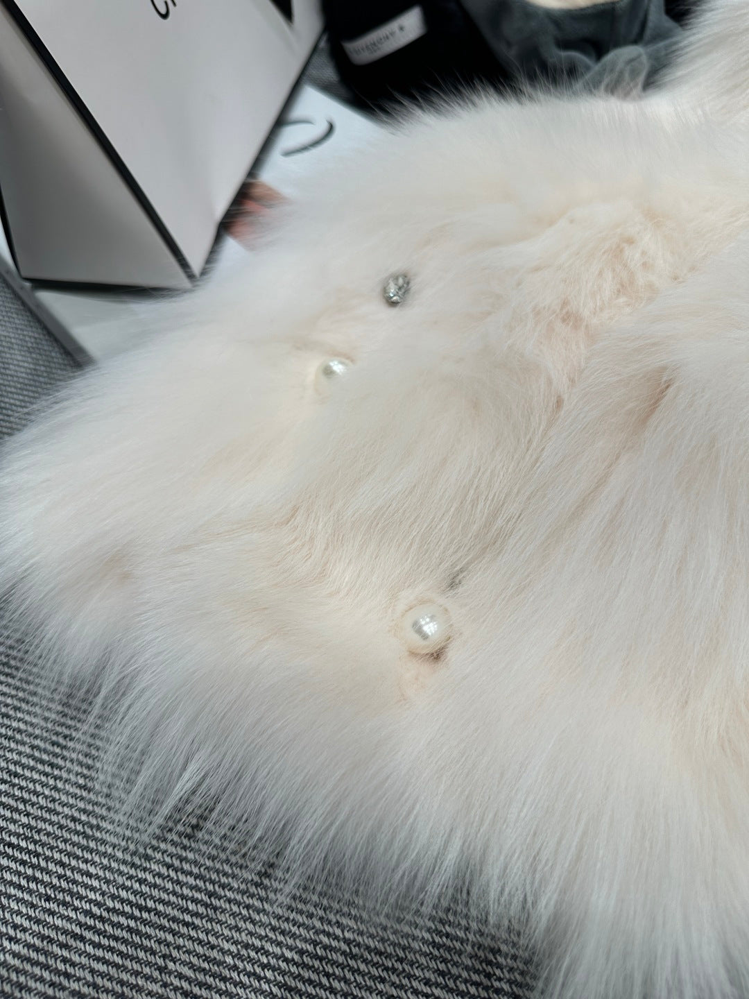 CHANEL 25S FOX FUR JACKET 594