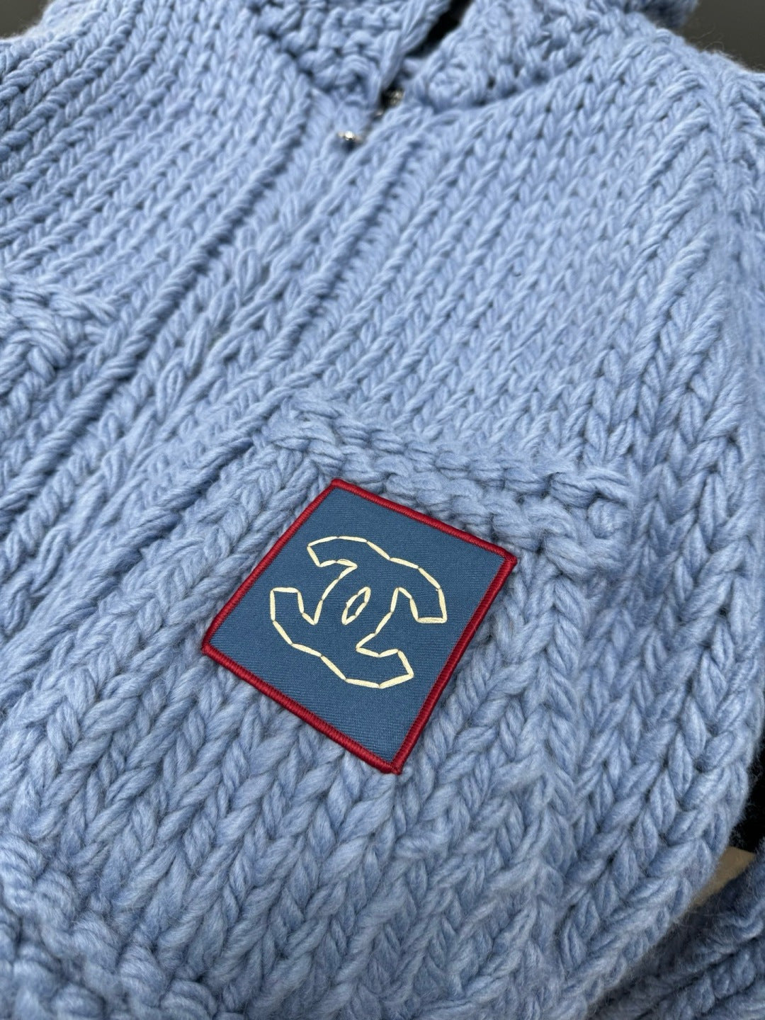 CHANEL 26S CARDIGAN 905