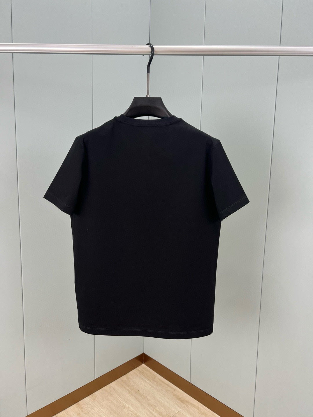 PRADA 26S SHORT SLEEVED T-SHIRT 718