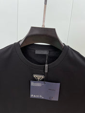 PRADA 26S SHORT SLEEVED T-SHIRT 718