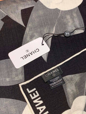 CHANEL 26S SCARF 140 IN SILK 311982