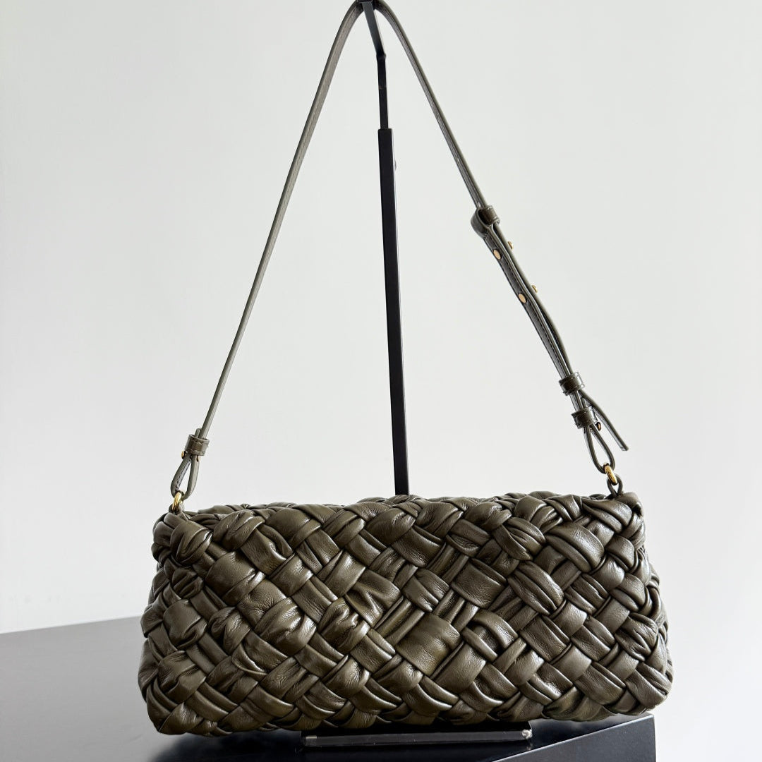 KELIMERO CHA-CHA CLUTCH 28.5 IN DARK GREEN LAMBSKIN