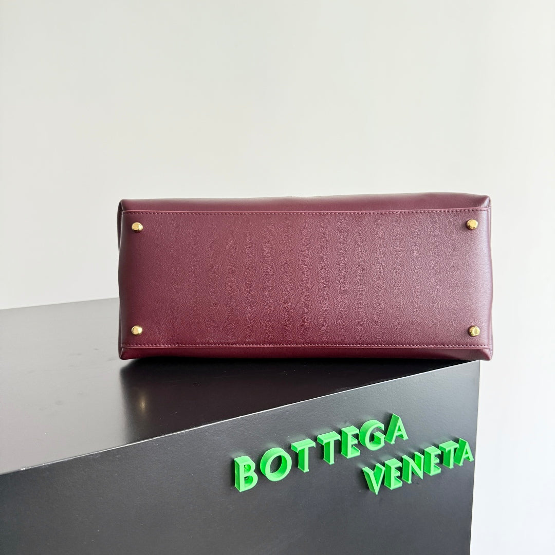 MEDIUM CIAO CIAO 34 IN BURGUNDY CALFSKIN