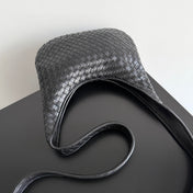 BOTTEGA VENETA 25S VENETO BAG 27 IN BLACK CALFSKIN SILVER HARDWARE