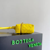BOTTEGA VENETA 25S BANG BANG 22 IN LEMON YELLOW INTRECCIATO CALFSKIN GOLD HARDWARE